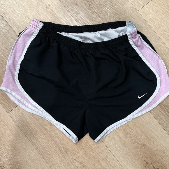 Nike Tempo Athletic Shorts Bundle – Lavender & Black/Pink (Size M) - Picture 7 of 9
